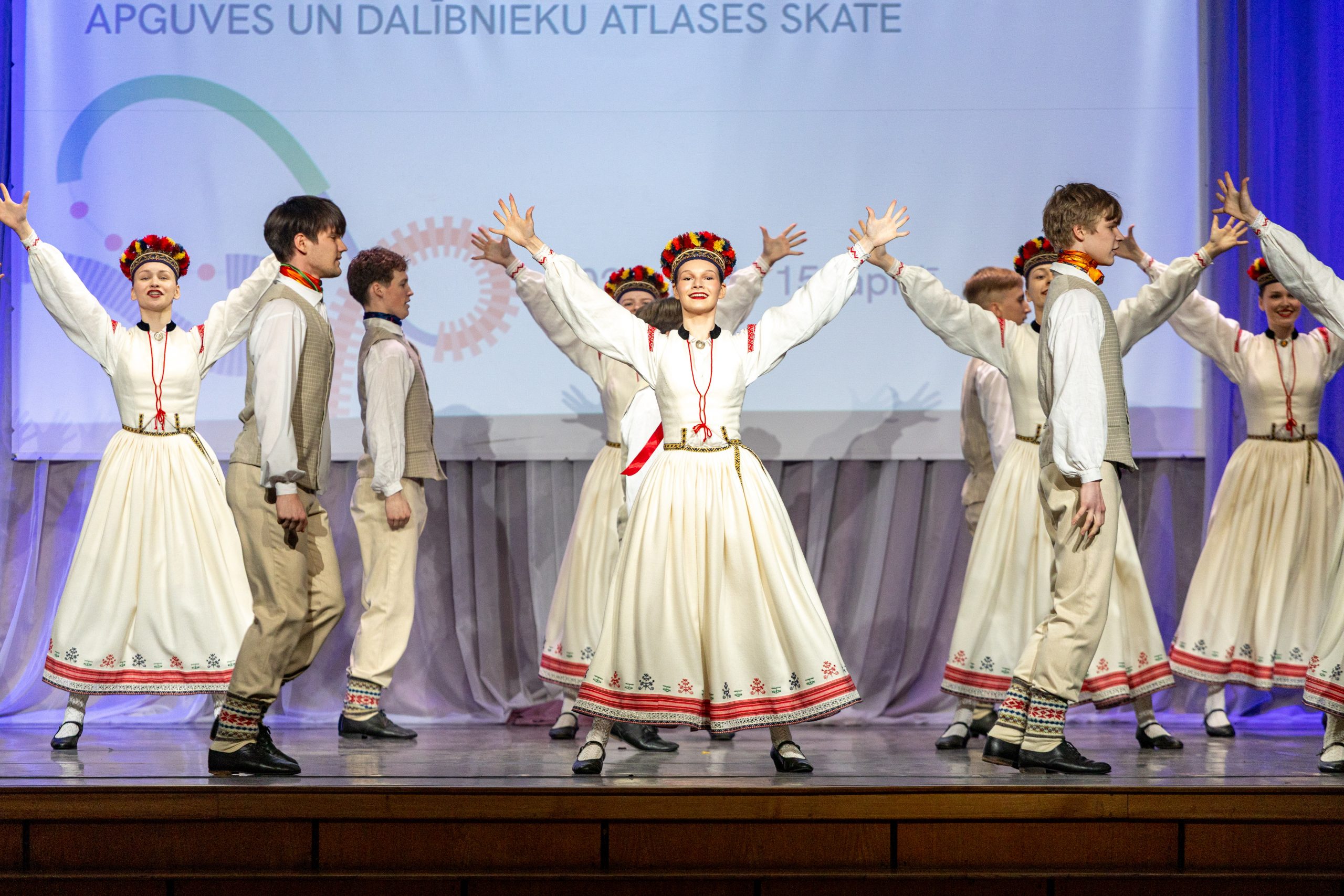 DK “Mēmelīte” panākumi XIII Latvijas Skolu jaunatnes dziesmu un deju svētku atlases skatē
