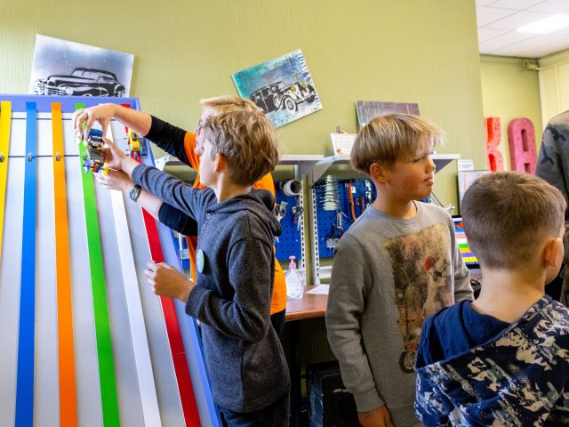 Tehniskās jaunrades un inovāciju diena “MODEĻRĀDE” pulcē dalībniekus no visas Latvijas