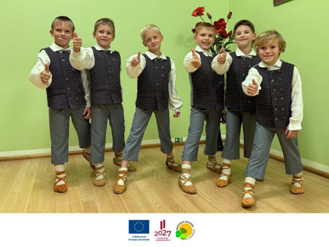 Jauni tautas tērpi deju kopai “Mēmelīte”!